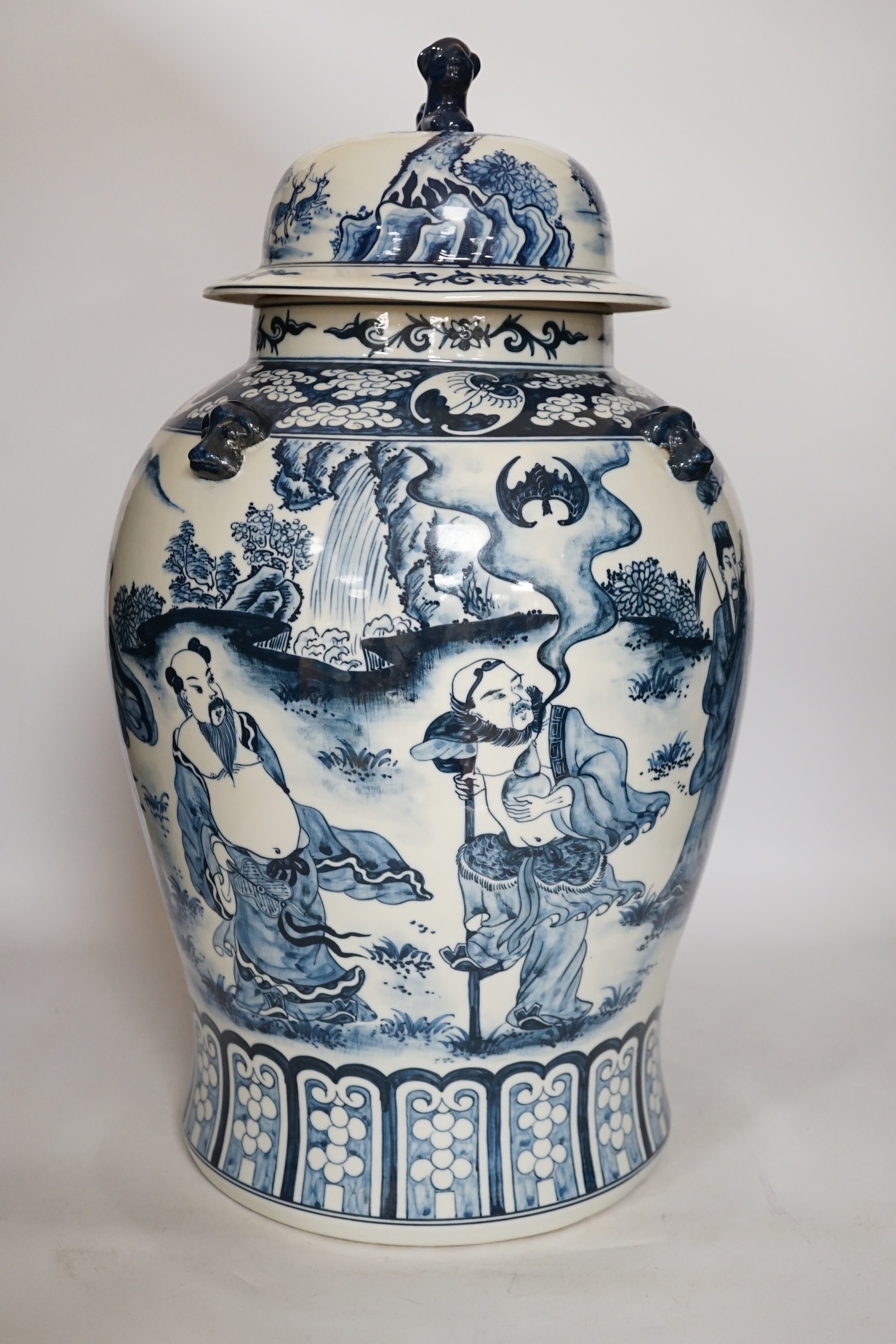 A large blue and white Chinese jar and cover, 46cm high